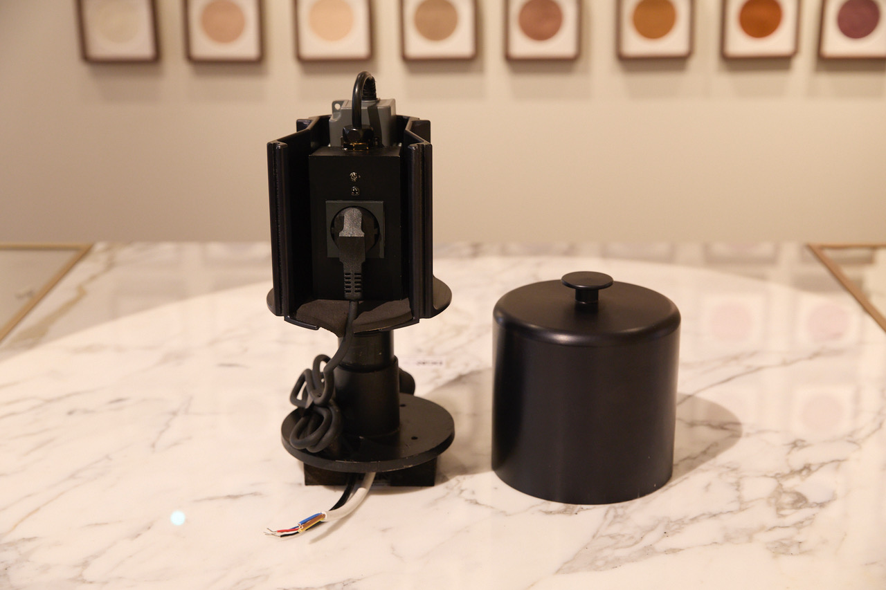 Exterior outlet with PWM-60-24V driver